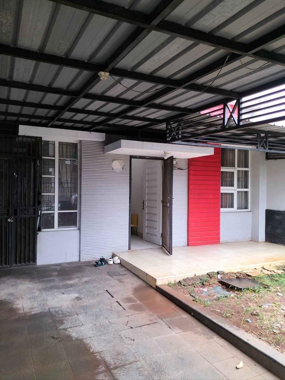 Properti terdaftar untuk dijual atau disewa - Dijual Rumah Tinggal Cibubur Country